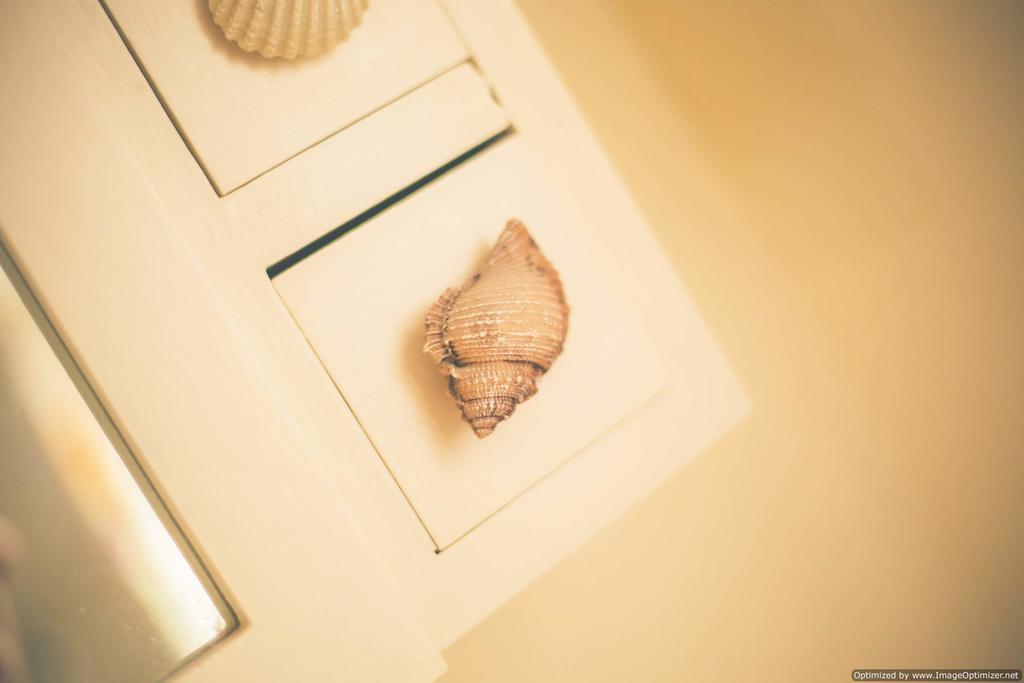 Weycroft Mill House Bed And Breakfast Axminster Room photo